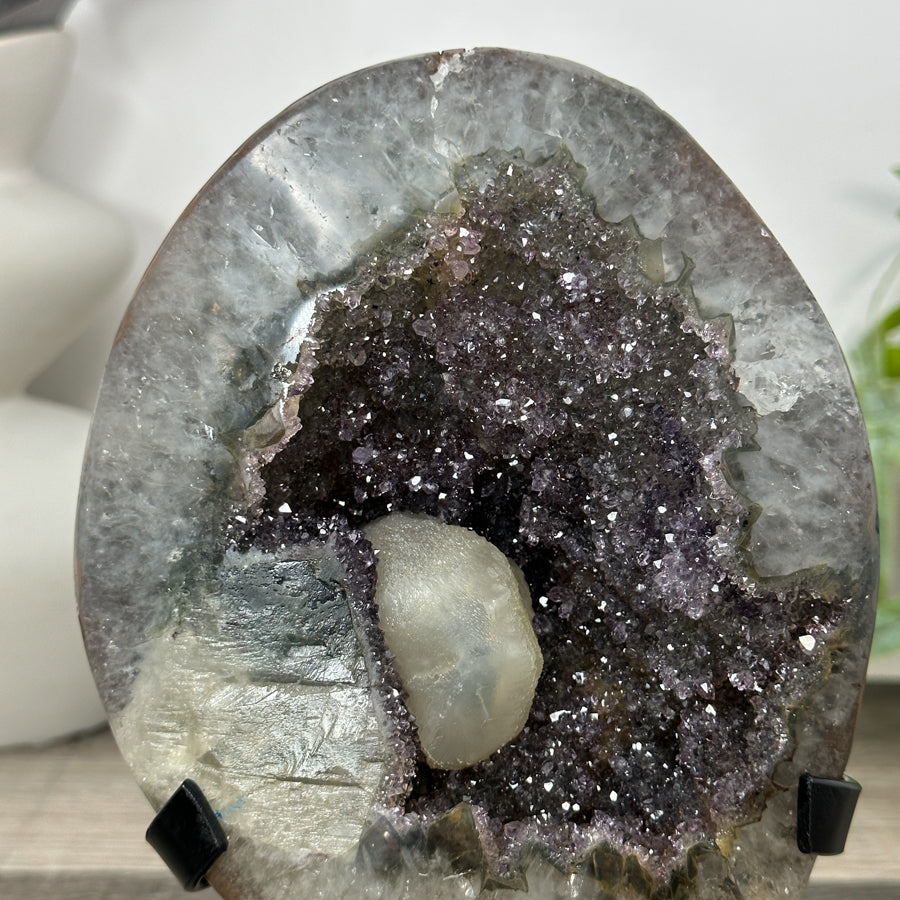 Natural Quartz &amp; Amethyst Geode with Calcite Inclusion - MWS3187