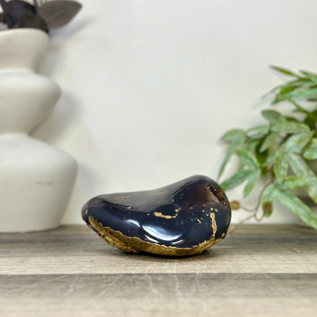 Blue Agate &amp; Amethyst Natural Geode - STGE0074