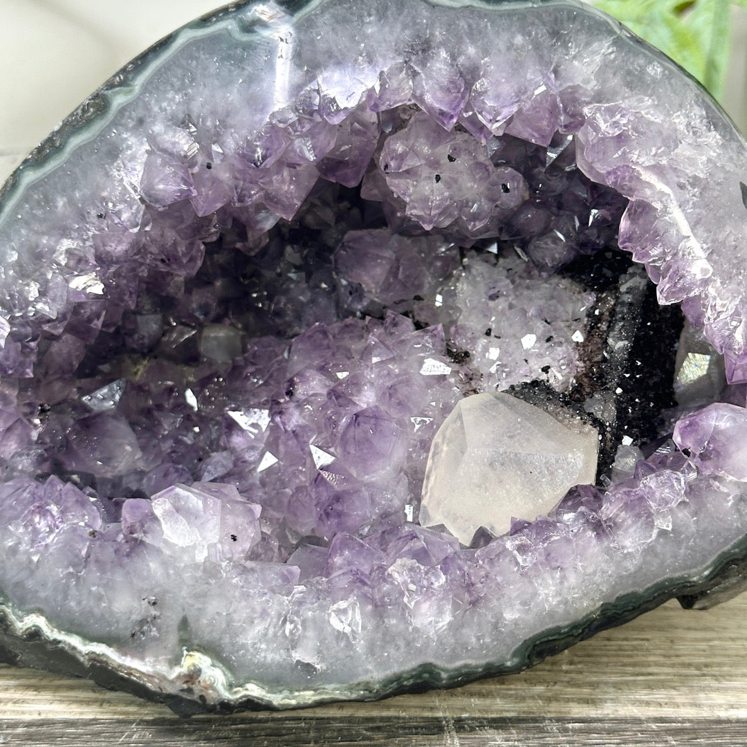 Natural Amethyst Geode with Calcite Crystal Foramtion - STGE0043