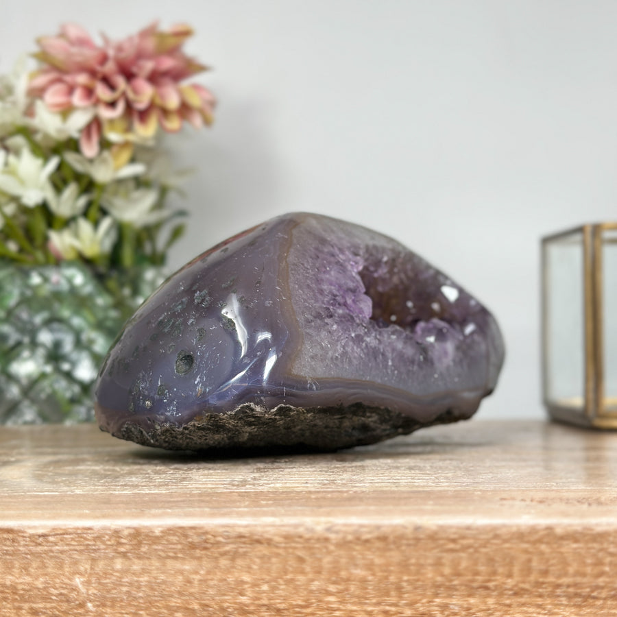 Uruguayan Amethyst &amp; Agate Stone Geode - STGE0002