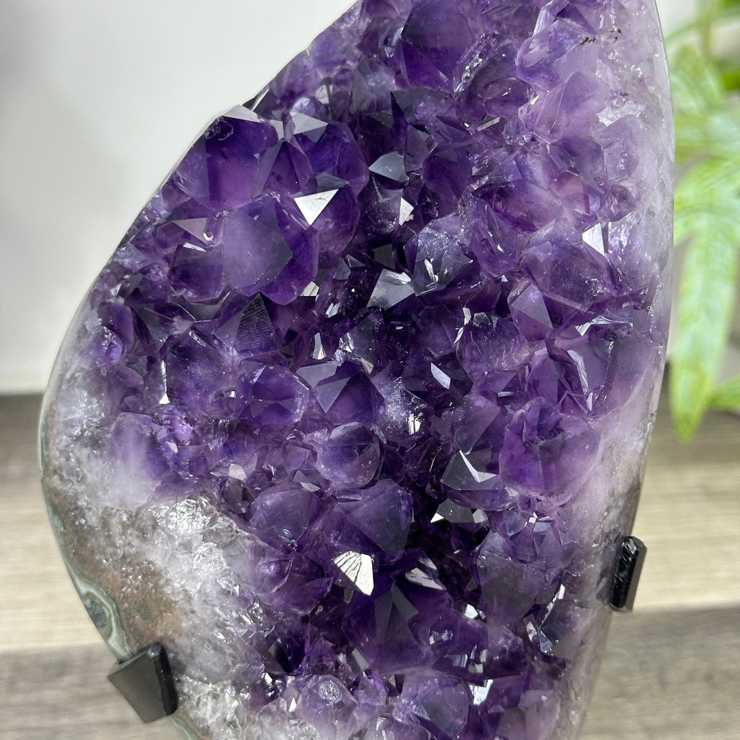Uruguayan Amethyst Cluster with Large &amp; Shinny Crystals - MWS3314