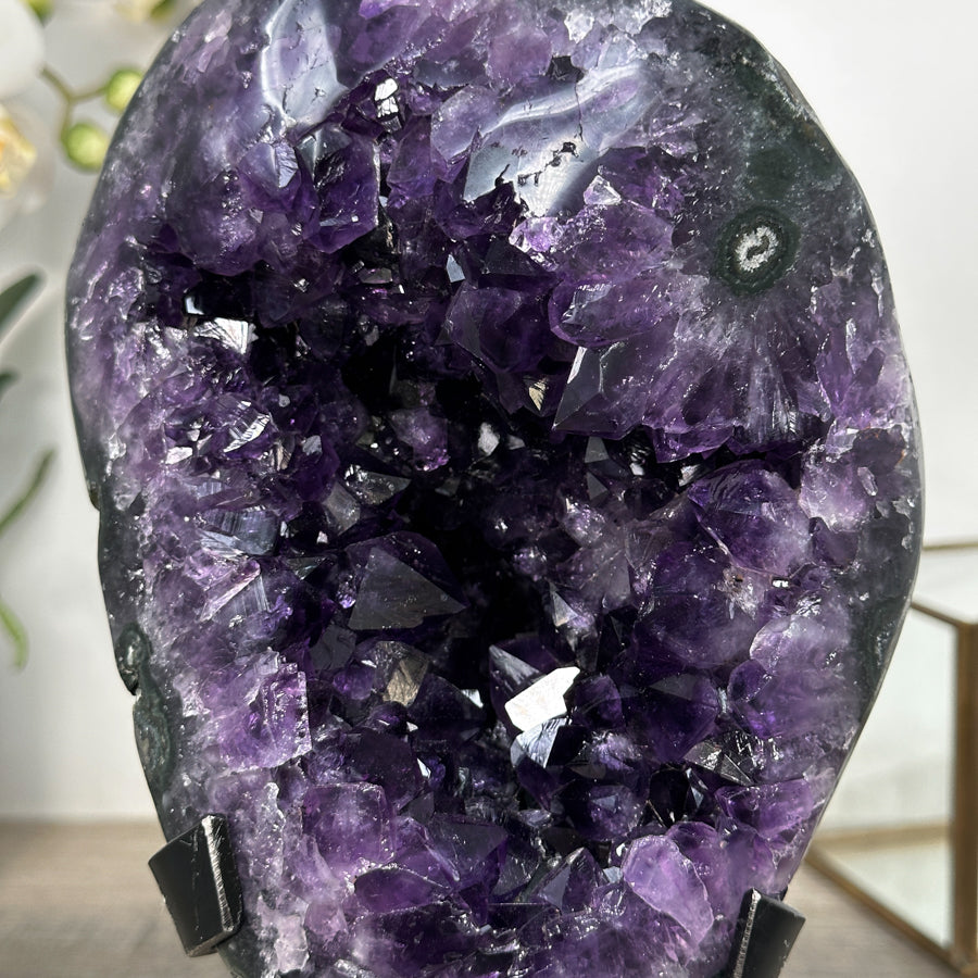 Large Natural Amethyst Geode – Stunning Purple Crystal Statement Piece - MWS2500