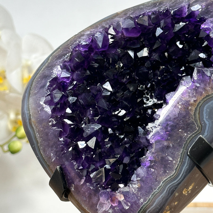 AAA Natural Amethyst Cave with Agate Shell - MWS1474