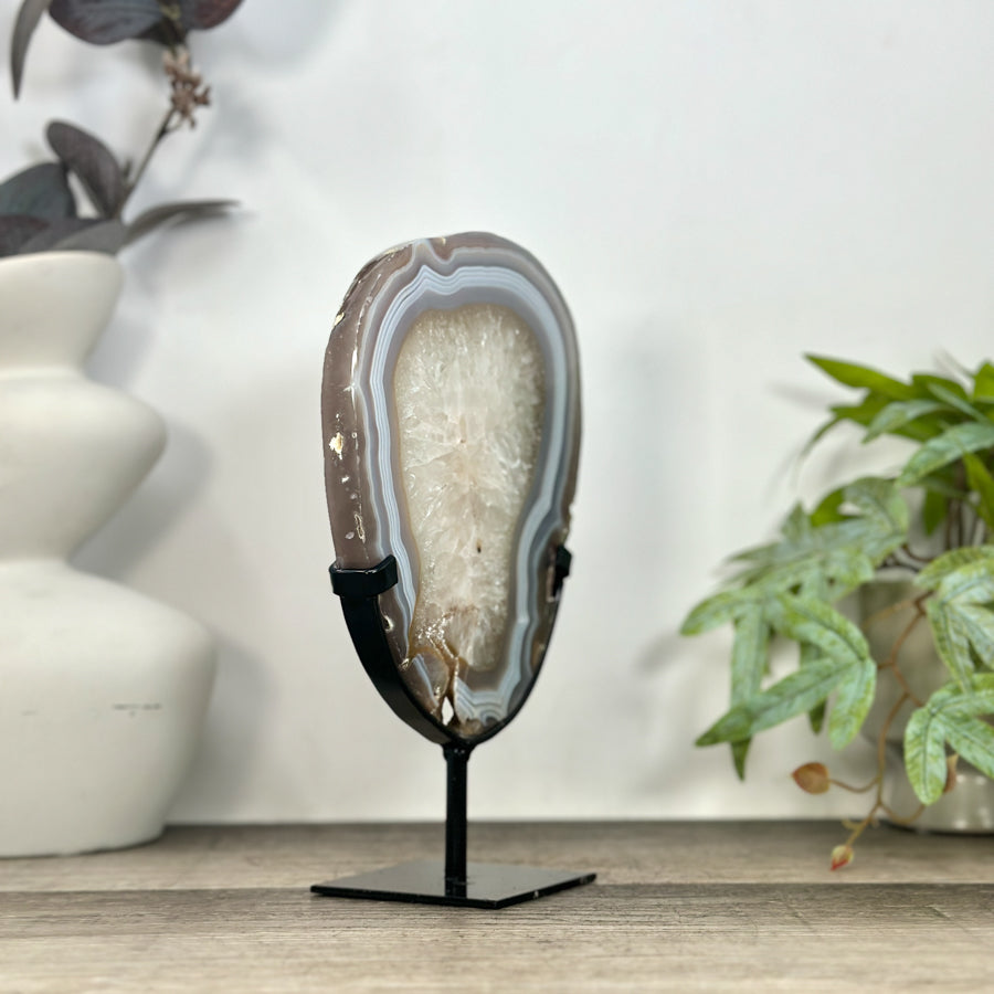 Stunning Natural Agate &amp; Quartz Slice on Stand - MWS3245