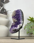 Natural uruguayan Amethyst Crystal with Calcite Formations - MWS3318