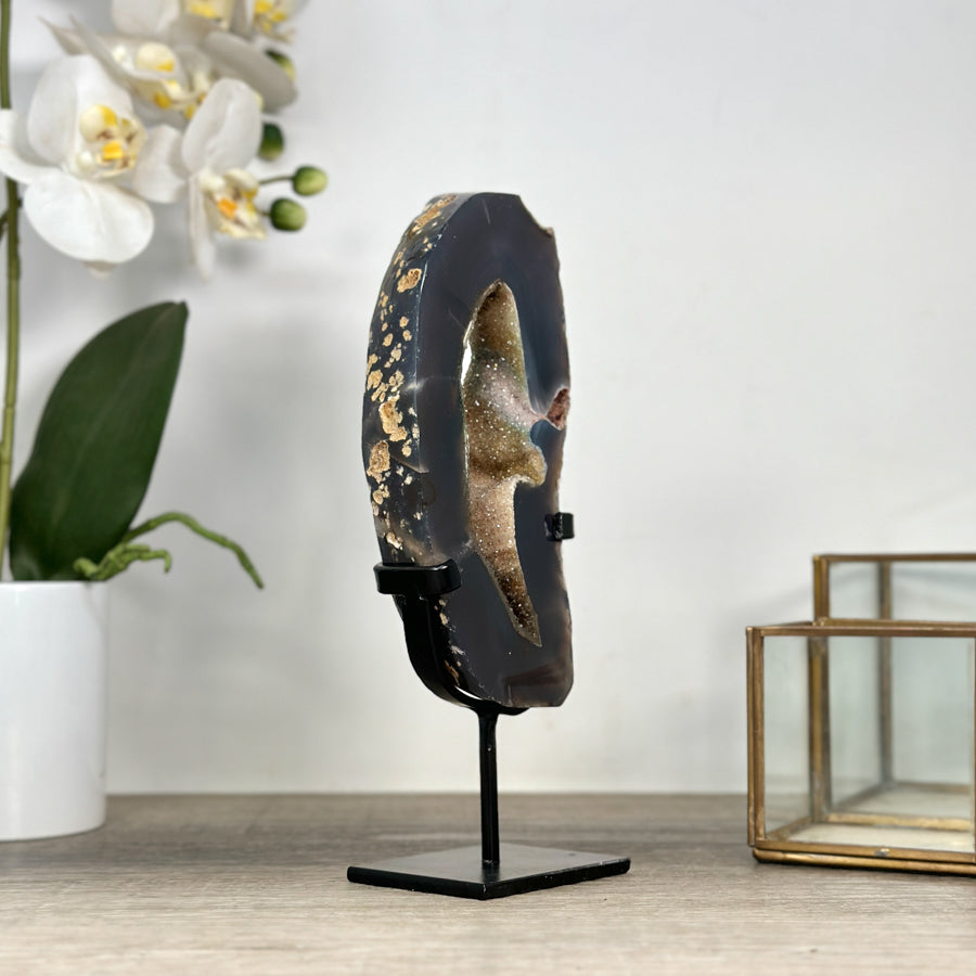 Natural Agate &amp; Quartz Druzy Stone Portal with Metal Stand - MWS2233