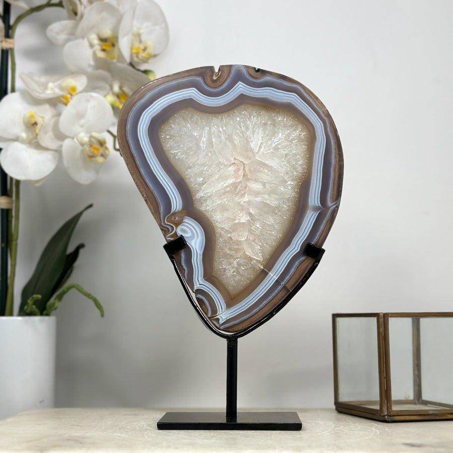 Blue Agate Slice on Stand – Polished Uruguayan Crystal - MWS2017