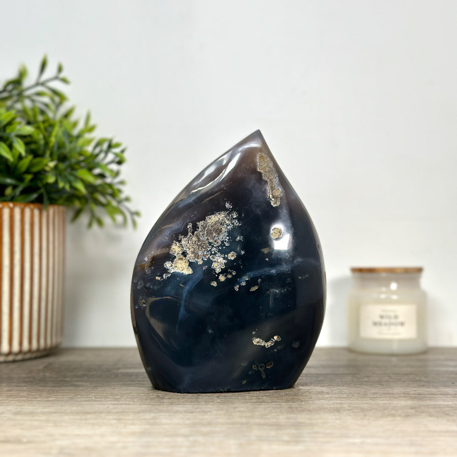 Blue Agate &amp; Rainbow Quartz Druzy Stone Flame - FST0162
