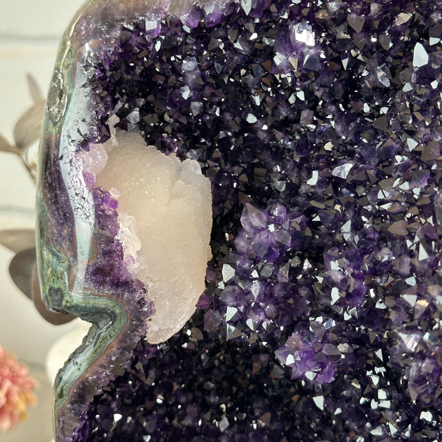Top Quality Natural Amethyt Geode Statemen Piece - MWS3146