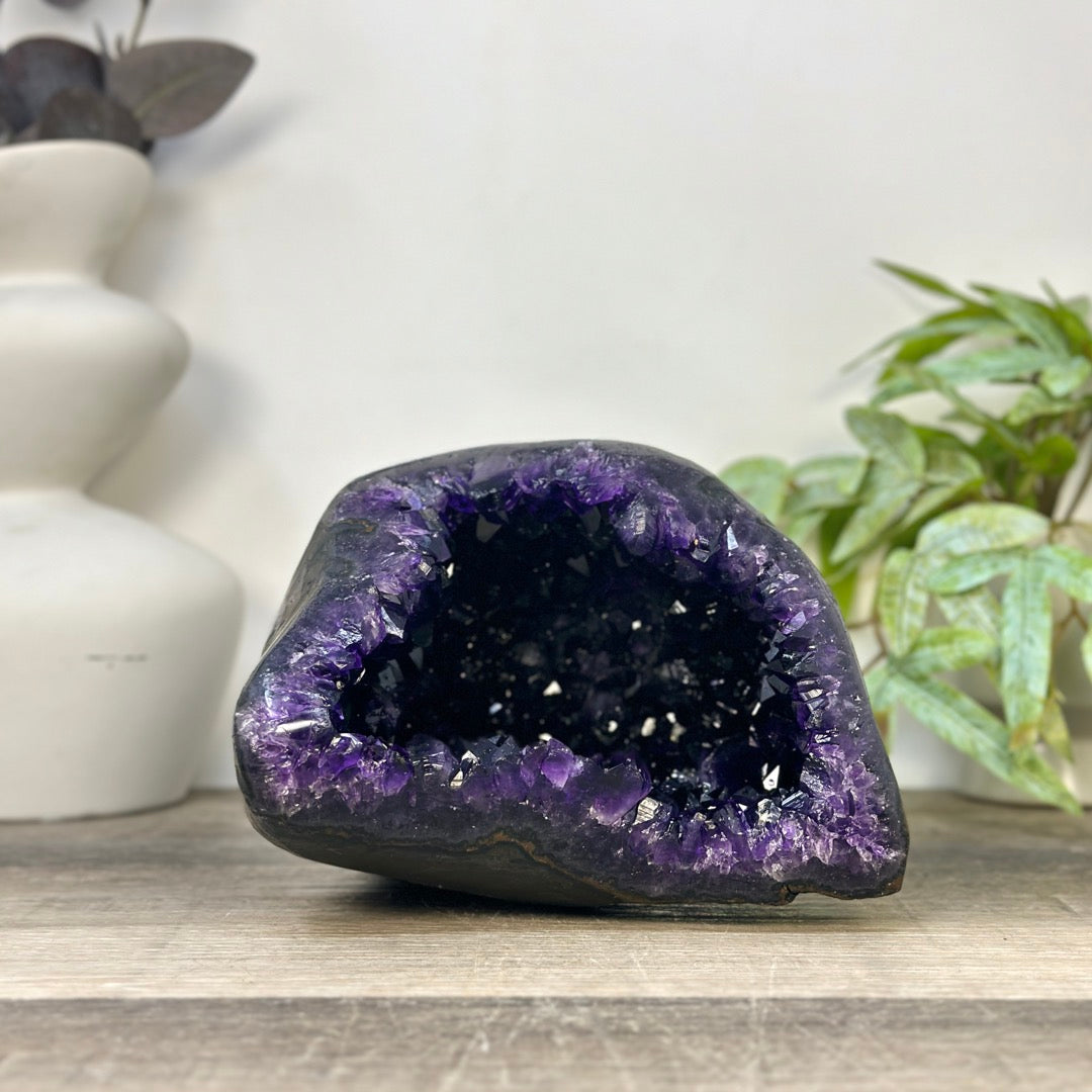 Top Quality Natural Amethyst Geode - STGE0065