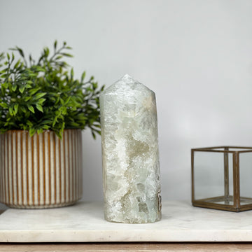 Large Quartz Stone Point  - STP0117