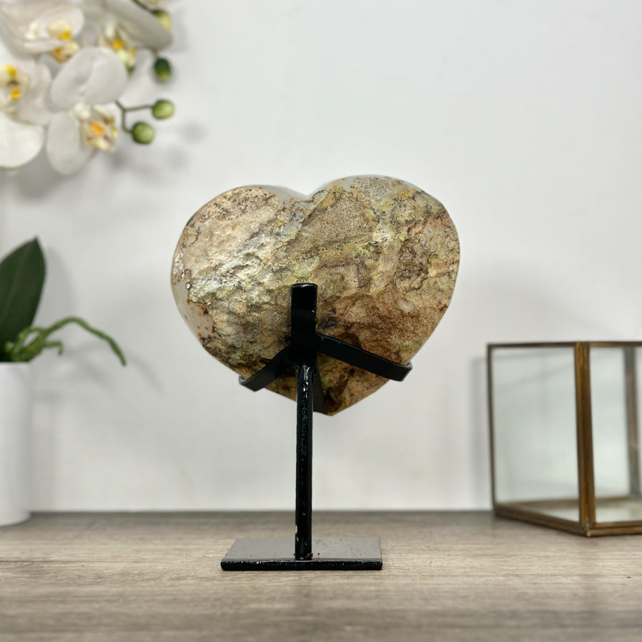Natural Quartz Stone Heart Carving with Stand - HST0339