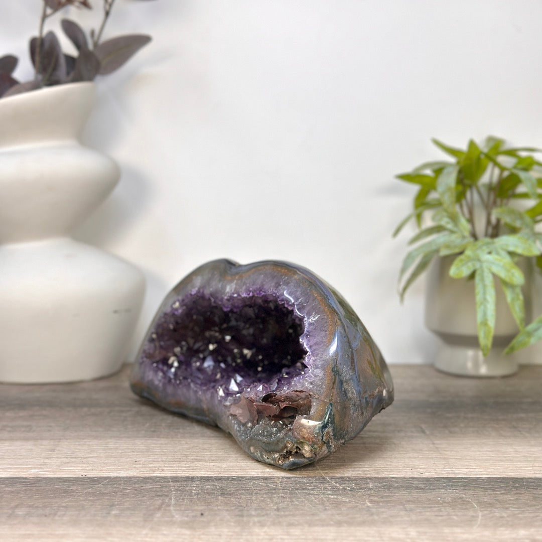 Amethyst Stone Geode with Agate Shell - STGE0100