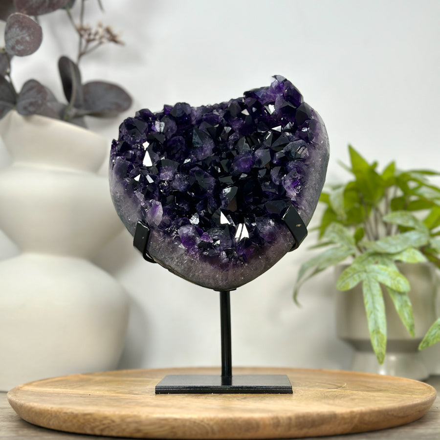 Top Grade Natural Amethyst Stone Statement Piece - MWS3058