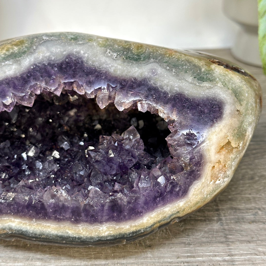 Uruguayan Amethyst Geode with Polished Shell - STGE0120