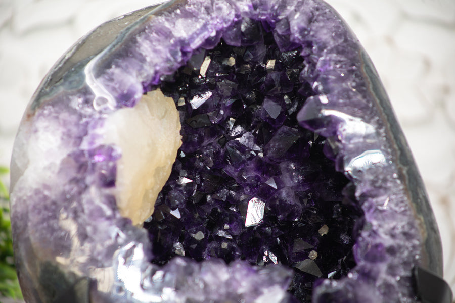 Natural Amethyst & Jasper Geode with Stunning Calcite Crystal Inclusion - MWS0201