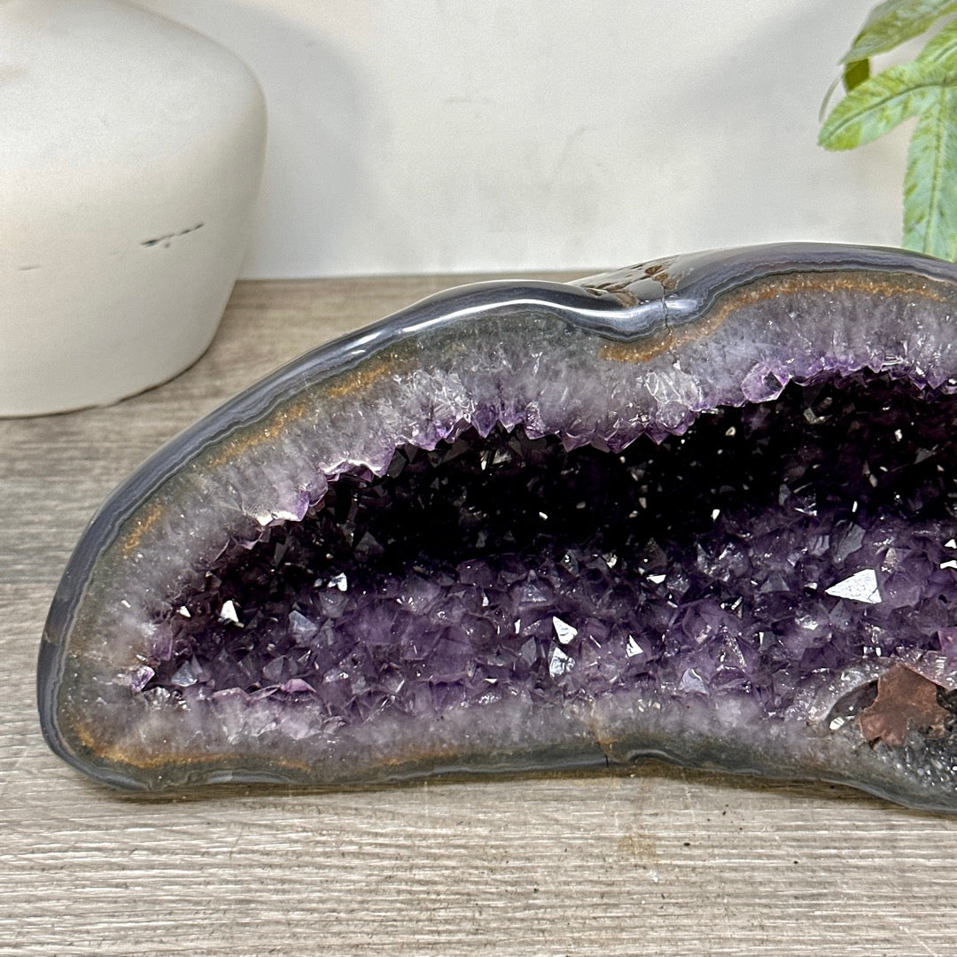 Amethyst Stone Geode with Agate Shell - STGE0100