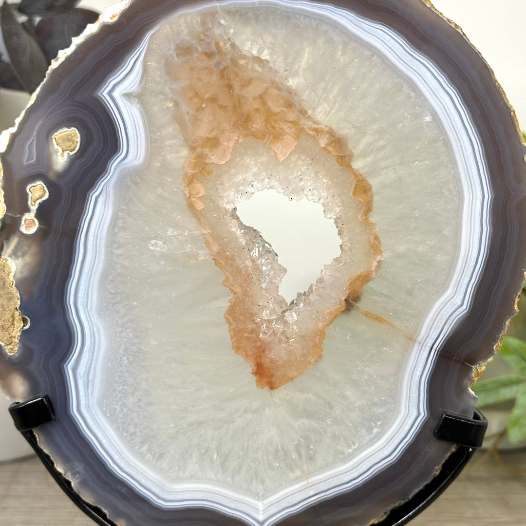 Blue Banded Agate &amp; Quartz Slice Portal on Metal Stand - MWS3290