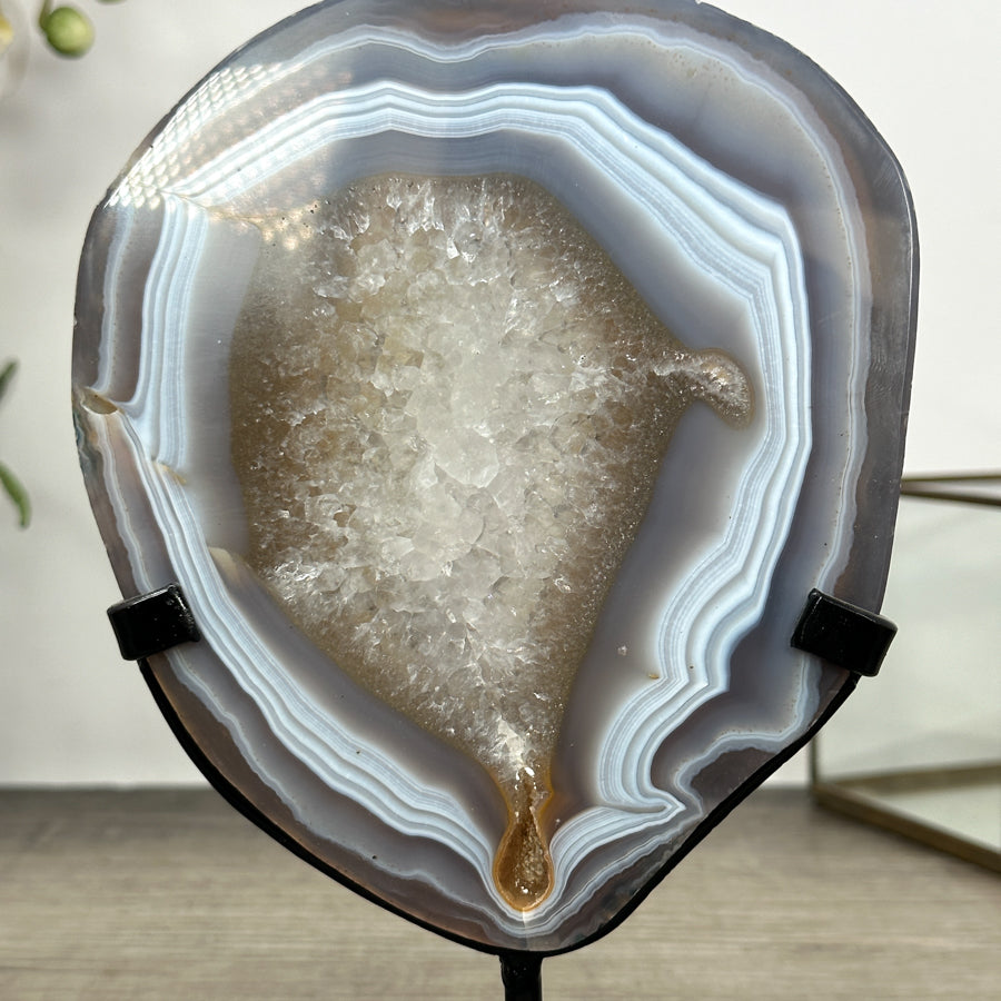 Blue Banded Agate &amp; Quartz Stone Slice on Metal Stand - MWS3012