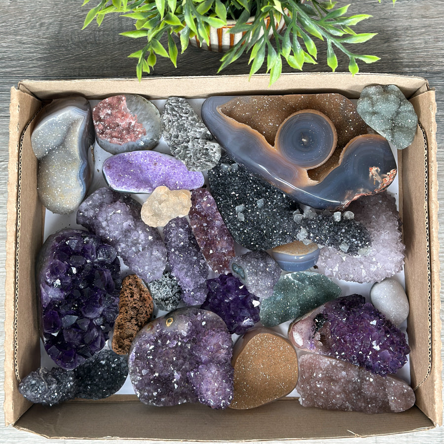 Wholesale Box of Hand-Polished Crystals – Perfect for Wholesale Buyers