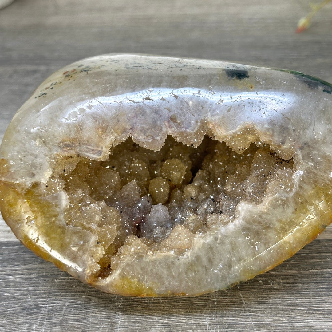 Yellow Sugar Druzy Quartz Geode - STGE0060