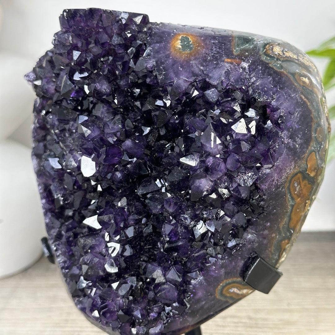 One on a Kind Top Quality Natural Amethyst Specimen - MWS3384