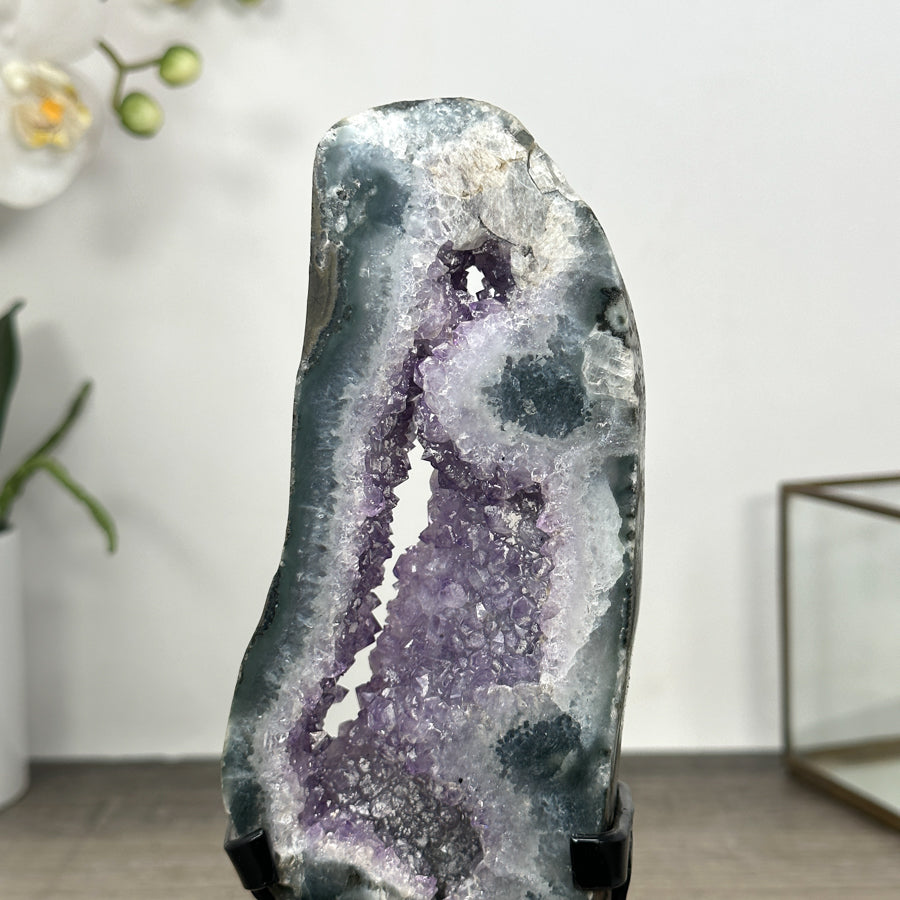 Natural Agate &amp; Amethyst Stone Slice Portal on Stand - MWS3009