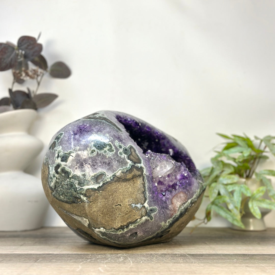 Huge A Grade Amethyst Geode with unique Calcite Crystal Formation - STGE0055