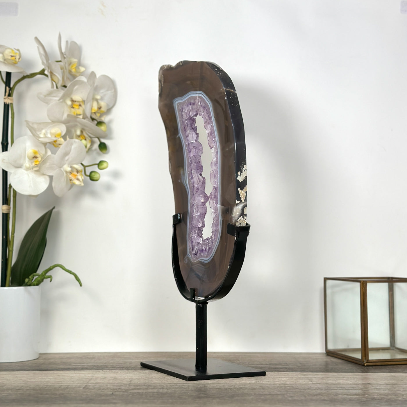 XXL Agate Slice with Amethyst Crystal Center for Home or Office Display - MWS2669