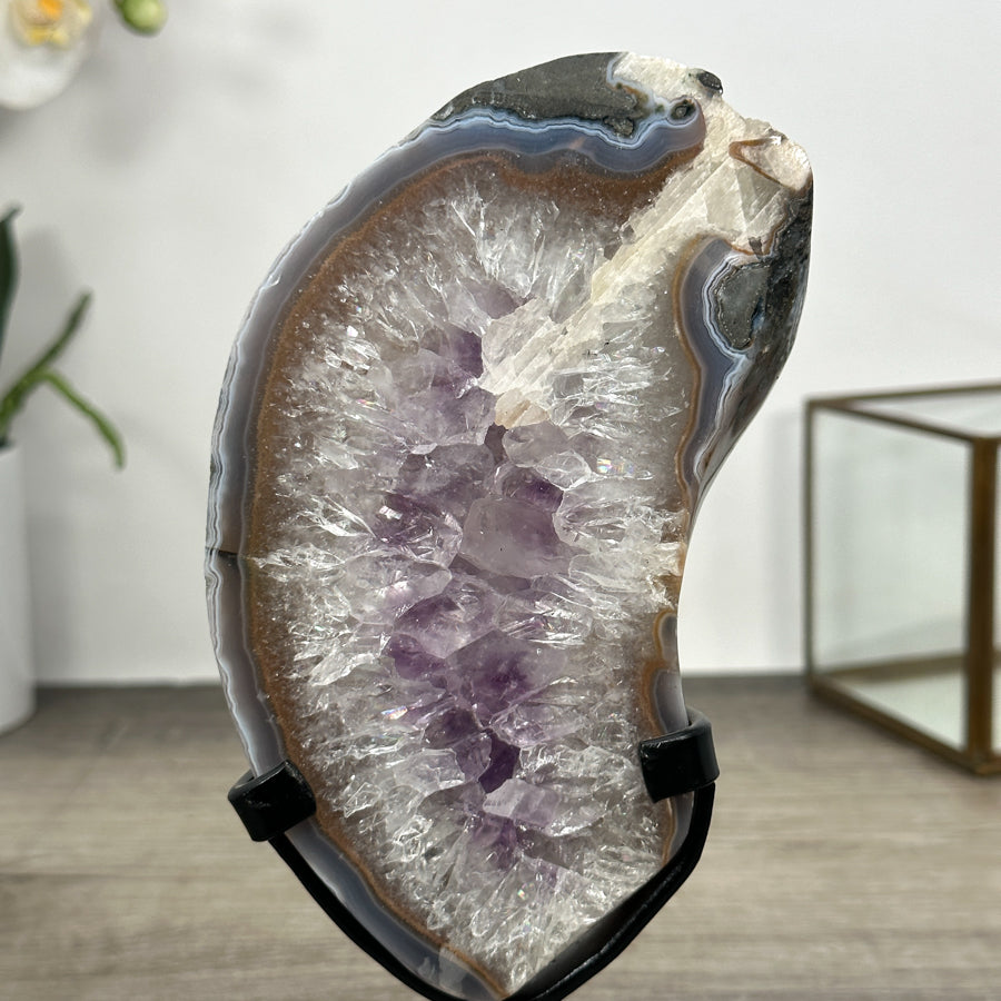 Natural Quartz &amp; Amethyst Stone Slice on Stand - MWS3008