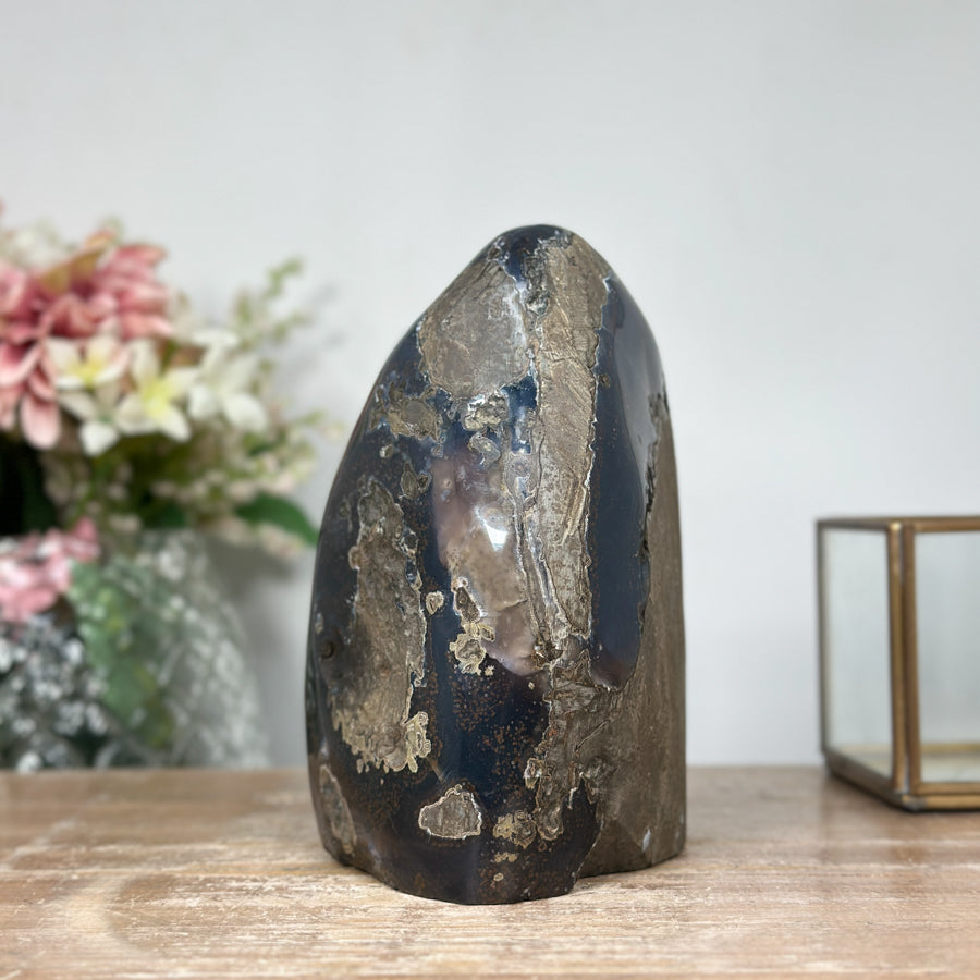 Unique Large Amethyst &amp; Agate Cathedral Geode - CBP1079