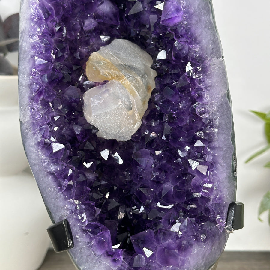Uruguayan Amethyst Geode with Unique Calcite Crystal Formation - MWS3090