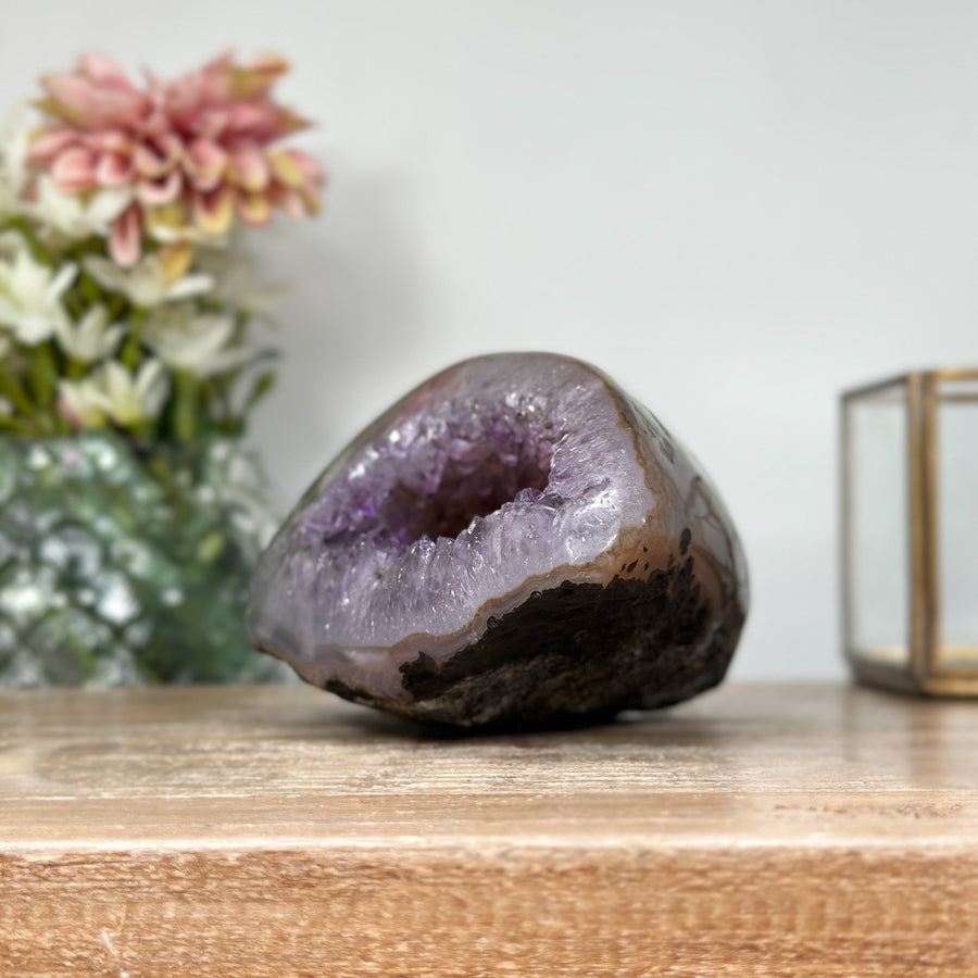 Uruguayan Amethyst &amp; Agate Stone Geode - STGE0002