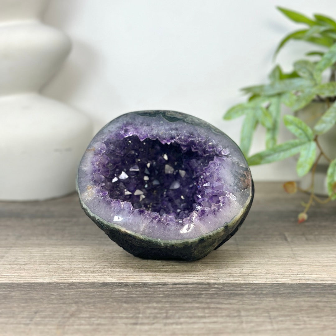 Natural Uruguayan Amethyst Geode - STGE0037