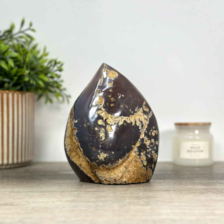 Agate &amp; Quartz Flame Carving Geode - FST0155
