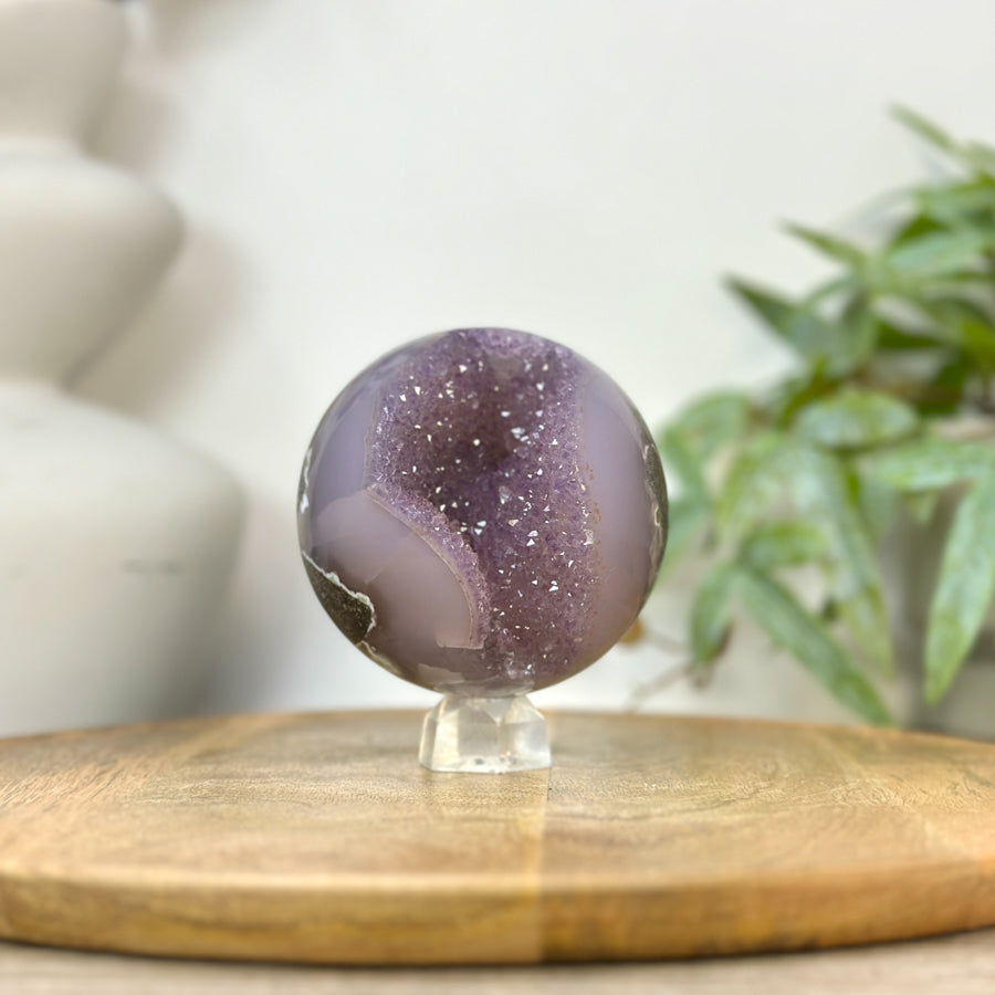 Amethyst &amp; Agate Sphere Geode with Druzy Crystal Interior - SPH0230