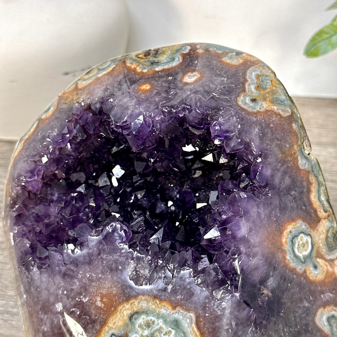 Natural Amethyst &amp; Jasper Stone Geode from Uruguay - STGE0094