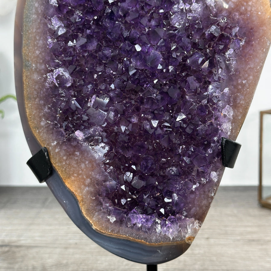 Natural Amethyst &amp; Agate Stone on Stand - MWS3024