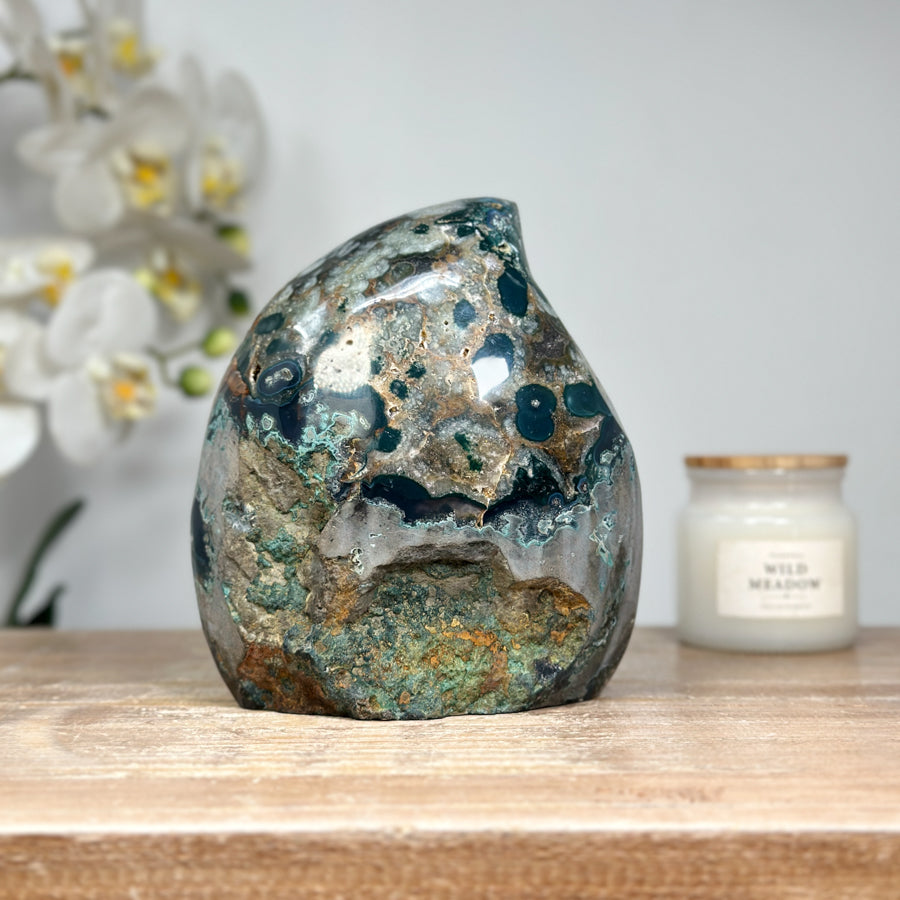 Amethyst &amp; Green Jasper Flame Carving - FST0151