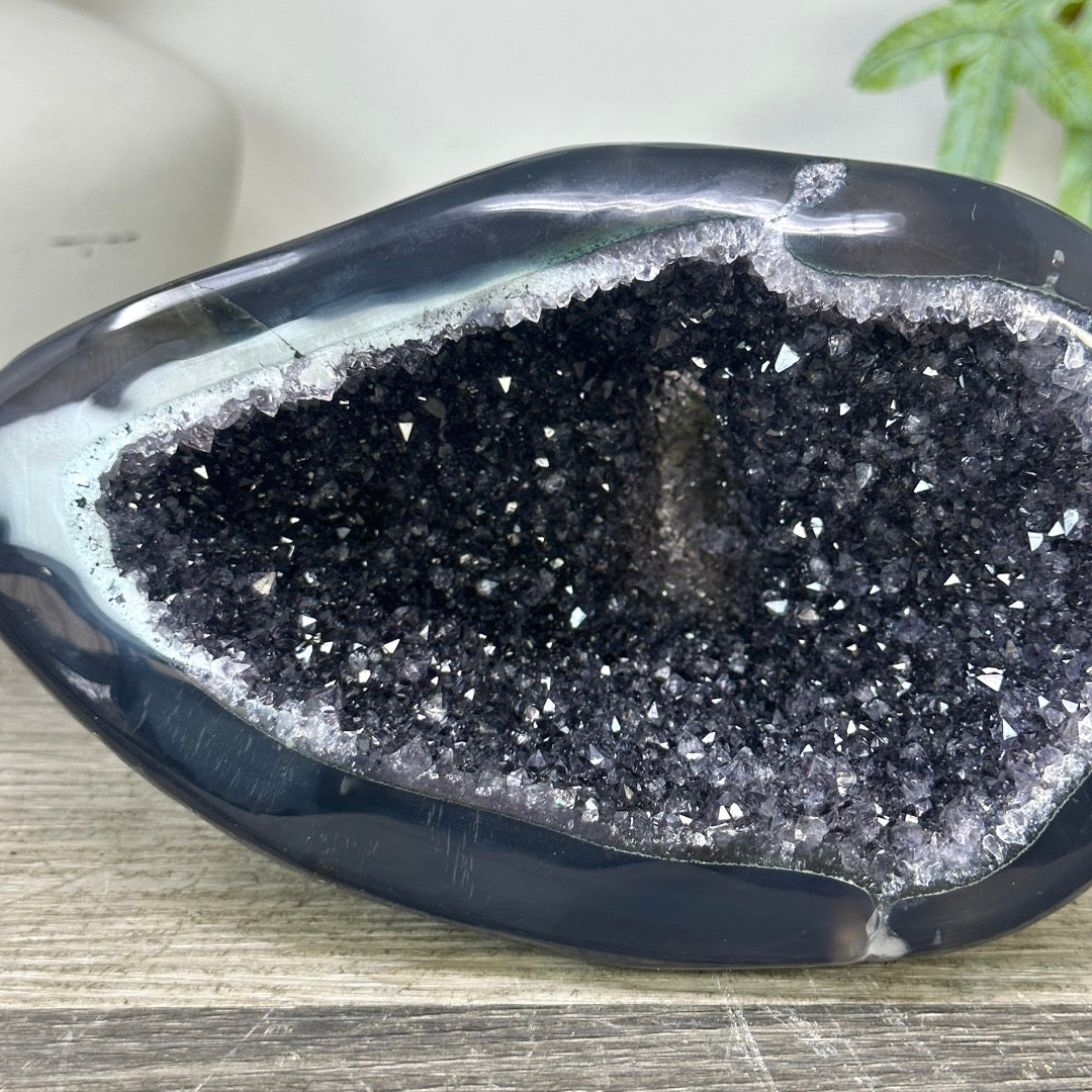 Quartz Geode Cave with Polished Agat Shell - STGE0034