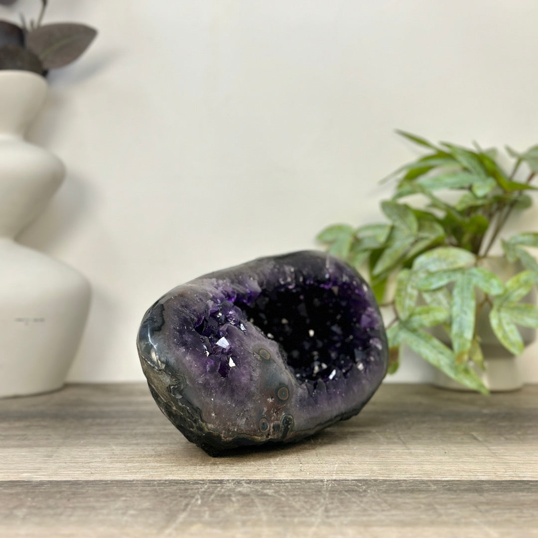 Uruguayan Amethyst Stone Geode - STGE0067