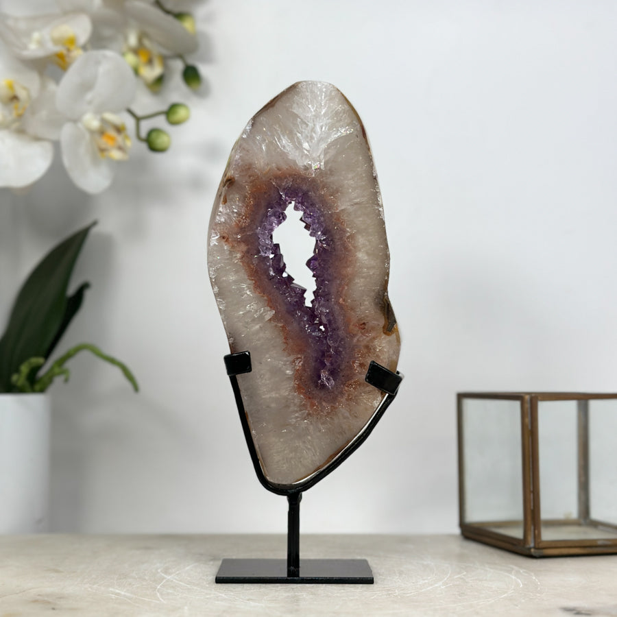 Beautiful Amethyst &amp; Quartz Stone Portal with handmade Stand - MWS1945