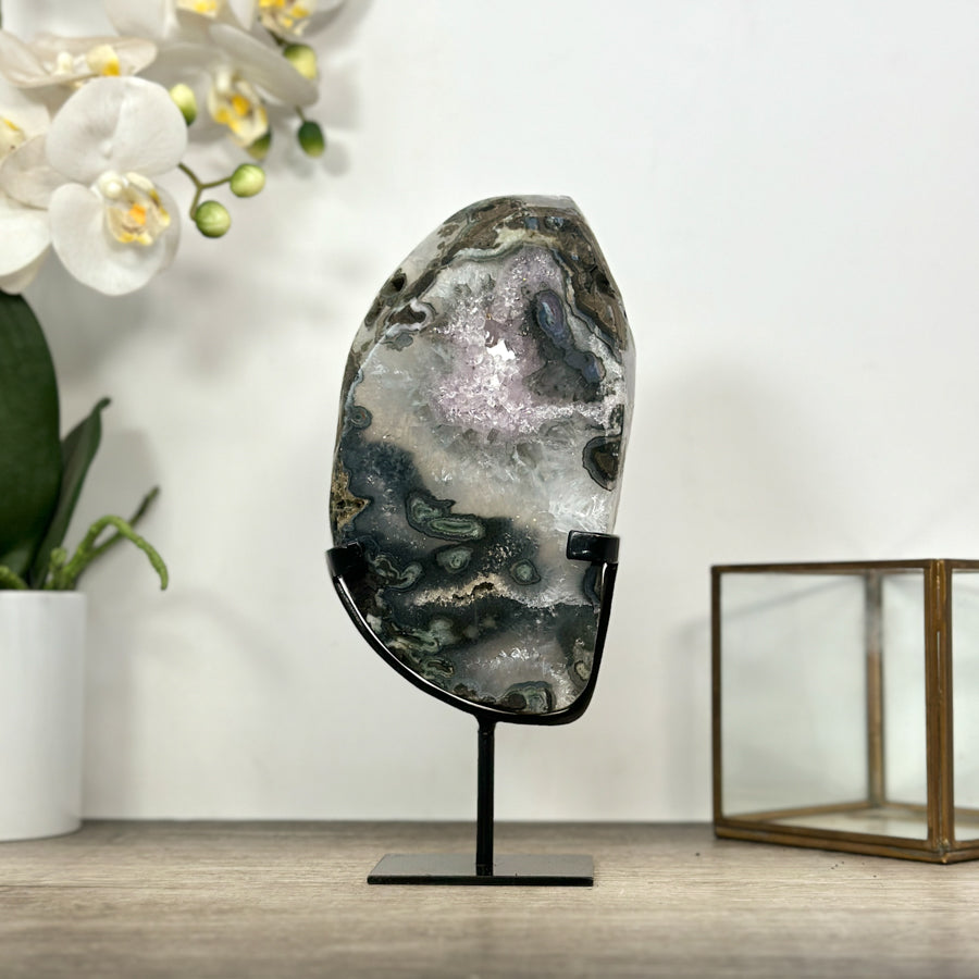 Quartz Geode Slice on Metal Stand - MWS2998