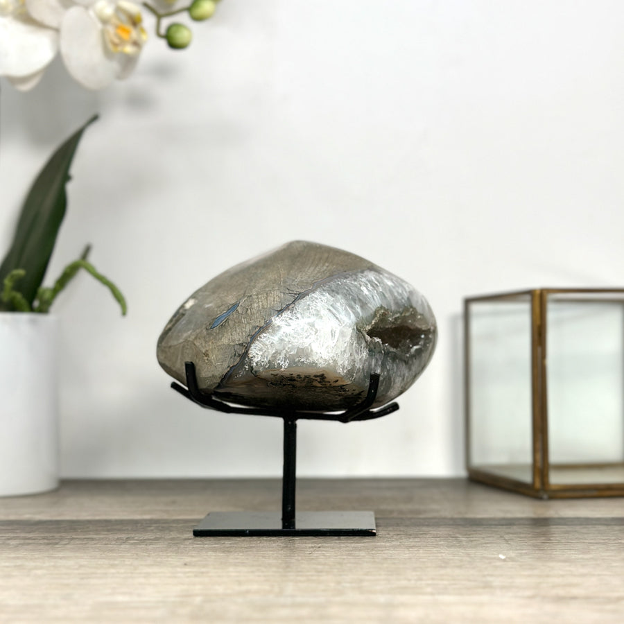 Rainbow Quartz Druzy on Metal Stand - MWS2850
