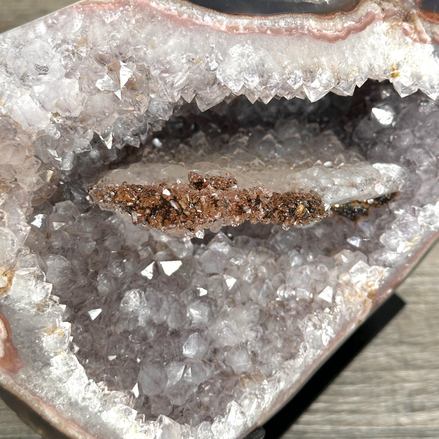 Geode Agate Crystal Cluster with Calcite Centerpiece - Collector Display Specimen - MWS2614