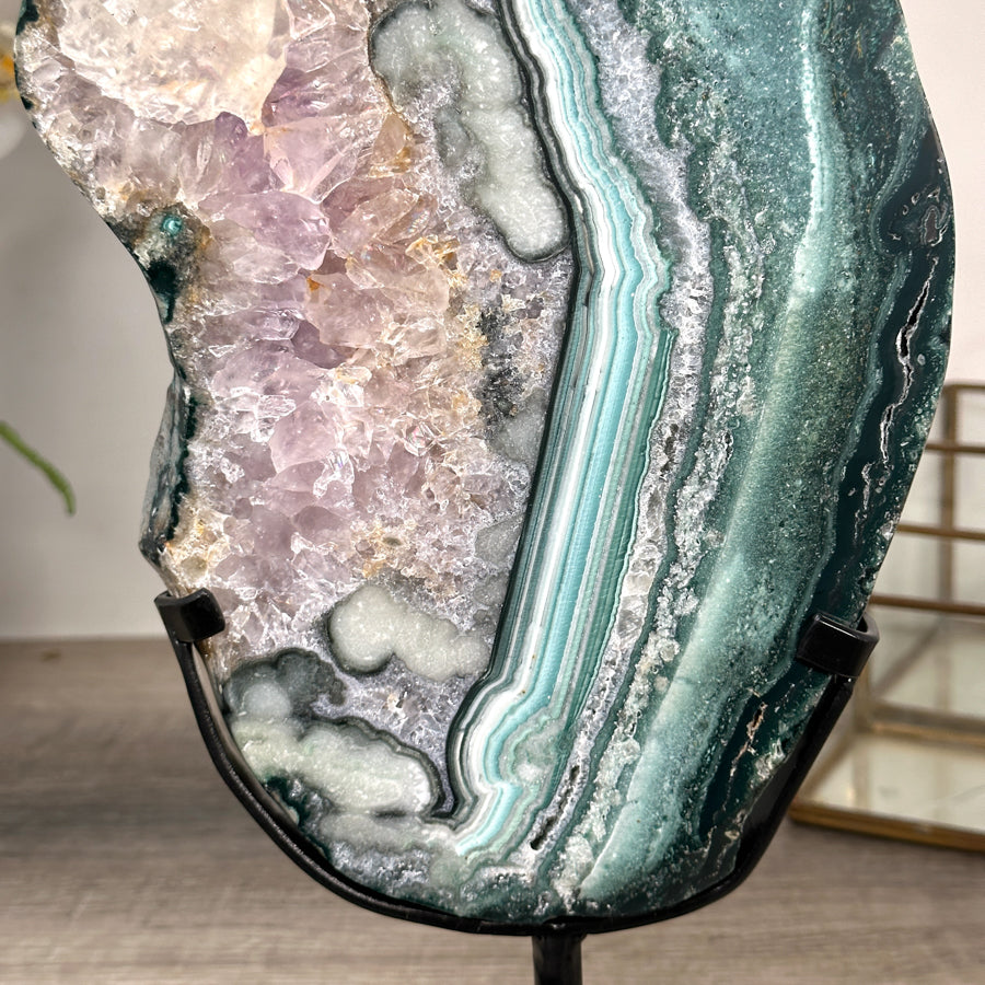 Natural Green Jasper &amp; Quartz Slice with Metallic Stand - MWS2246