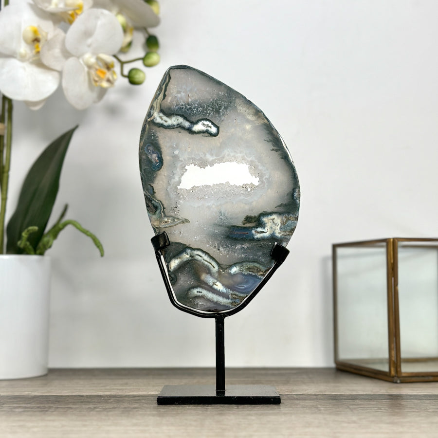 Quartz &amp; Green Jasper Stone Portal on Stand - MWS2857