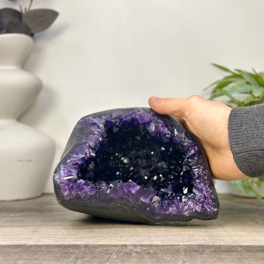 Top Quality Natural Amethyst Geode - STGE0065