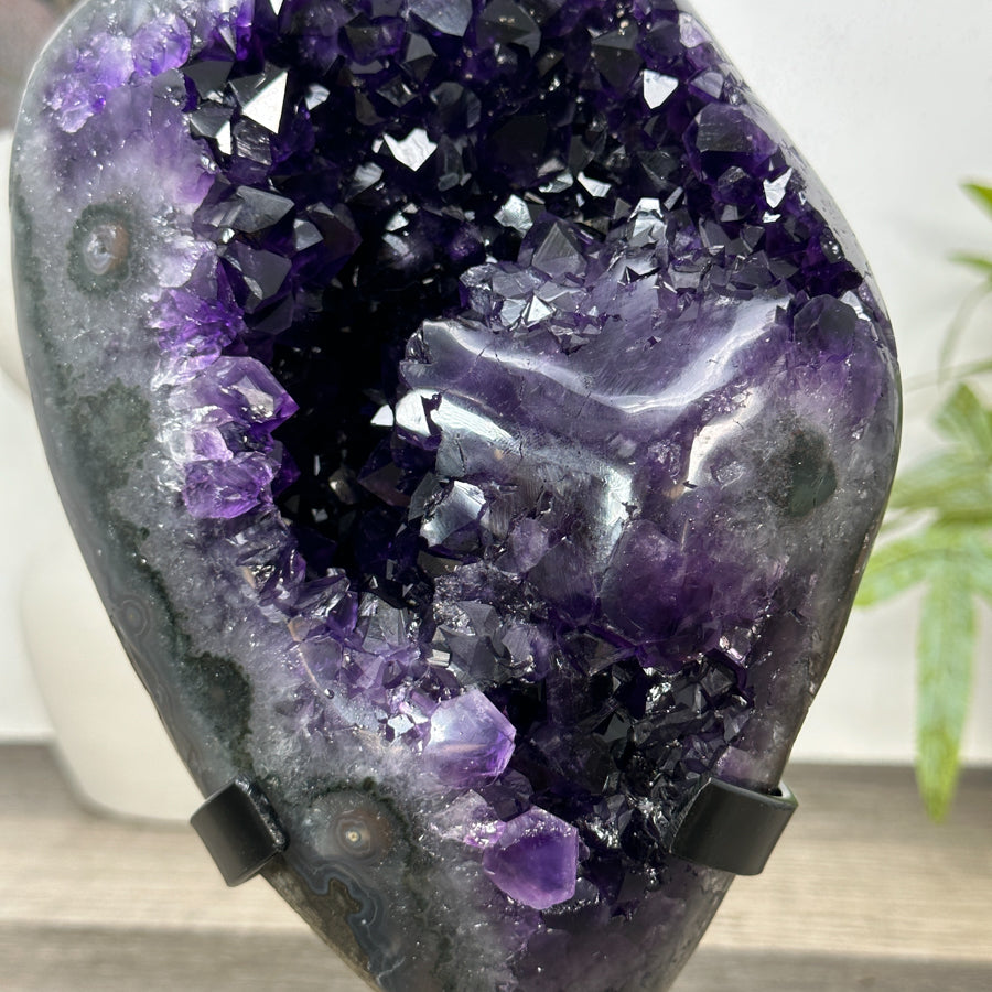 Top Quality Natural Amethyst Geode from Uruguay - MWS3163