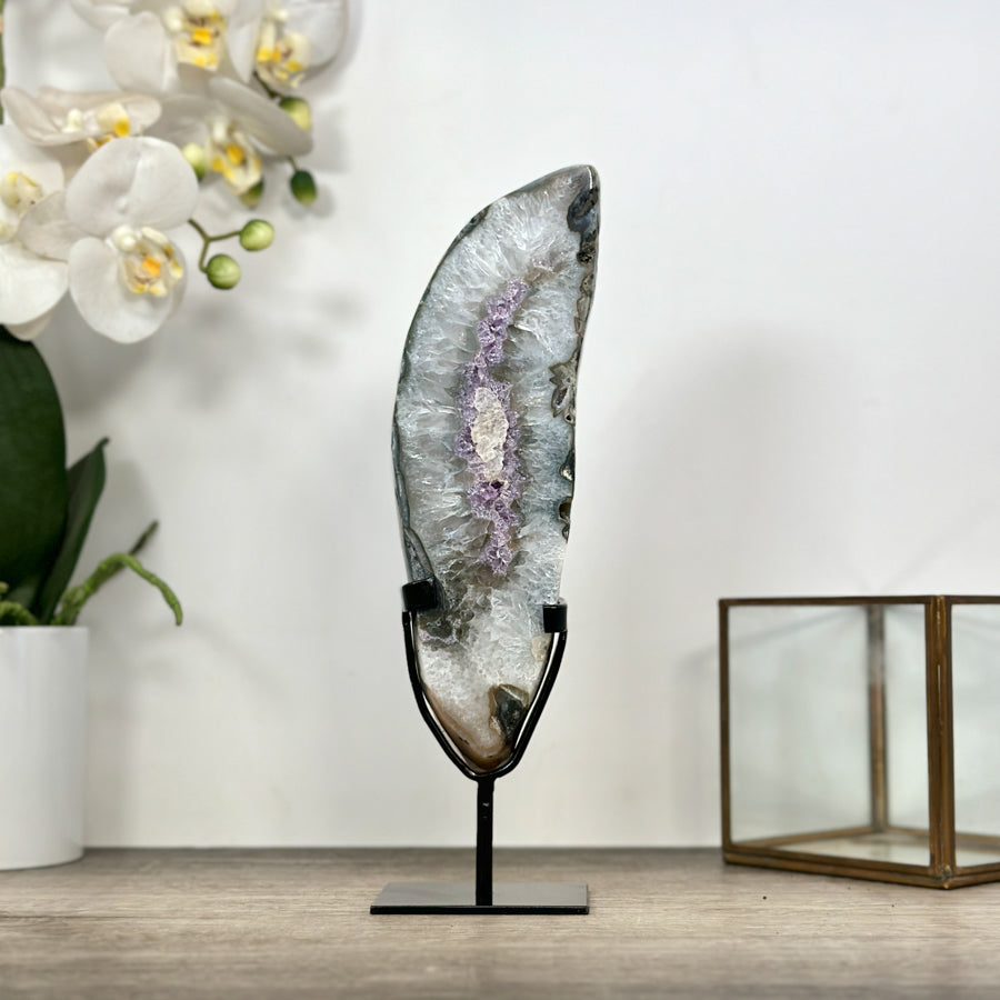 Natural Quartz &amp; Amethyst Stone Geode Slice on Stand - MWS3004